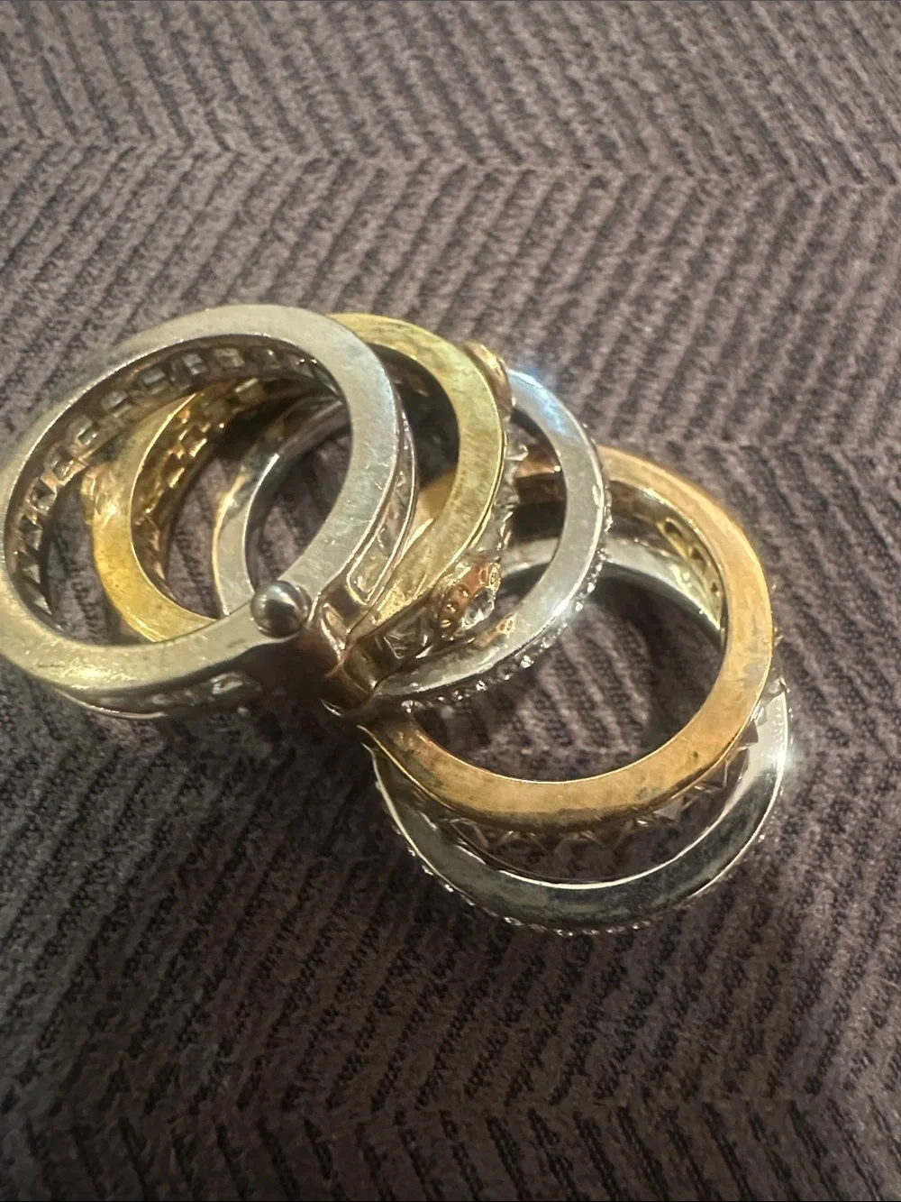 Henri Bendel Stackable Gold and Silver Crystal Band Ring 5 stack